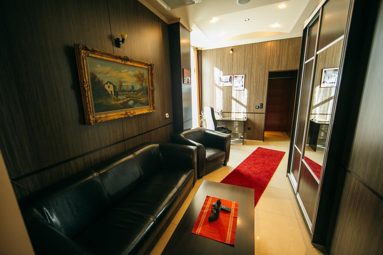 Hotel Fortuna Banja Luka Bagian luar foto